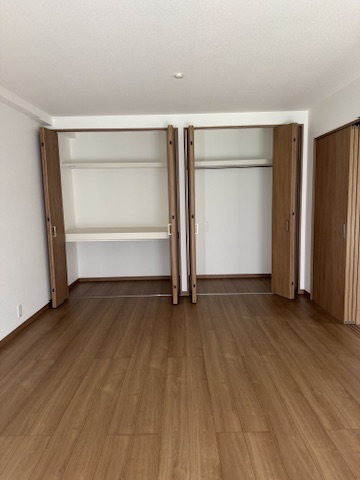 完成したクローゼット